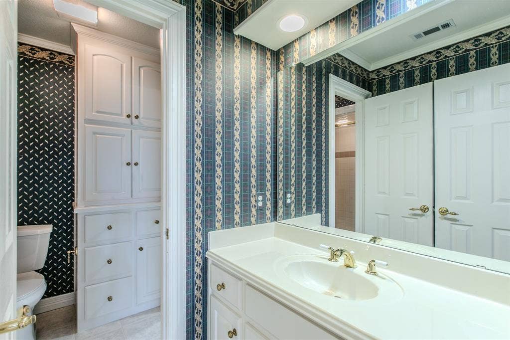 806 Forest Oaks Circle, Woodway, TX 76712 806 Forest Oaks Circle, Woodway, TX 76712