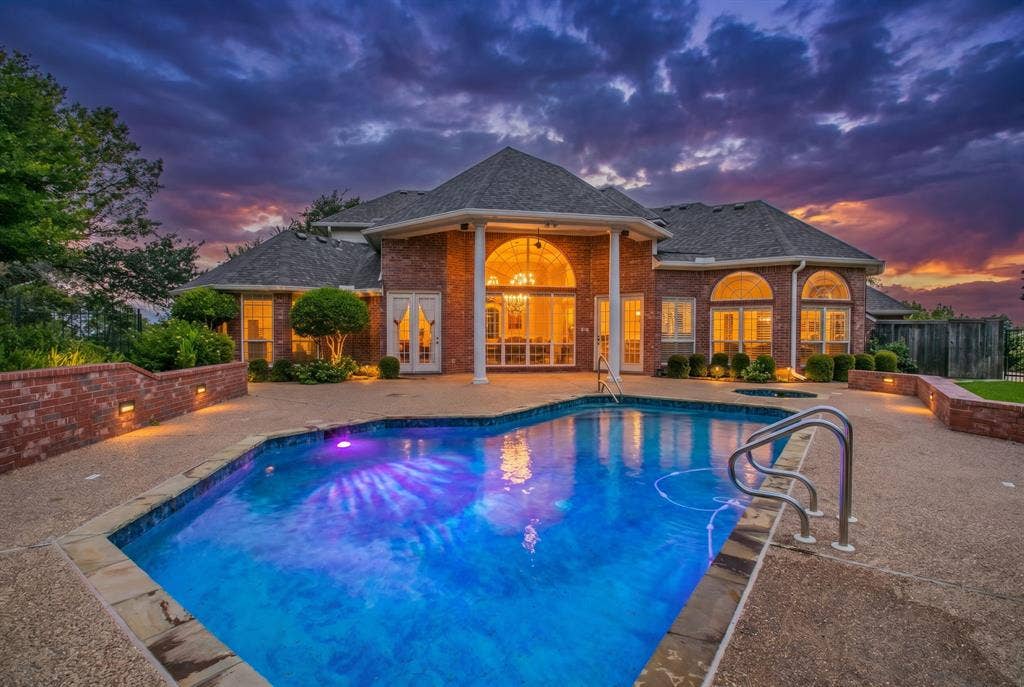 806 Forest Oaks Circle, Woodway, TX 76712 806 Forest Oaks Circle, Woodway, TX 76712