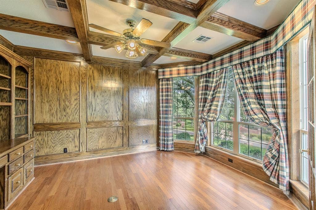 806 Forest Oaks Circle, Woodway, TX 76712 806 Forest Oaks Circle, Woodway, TX 76712