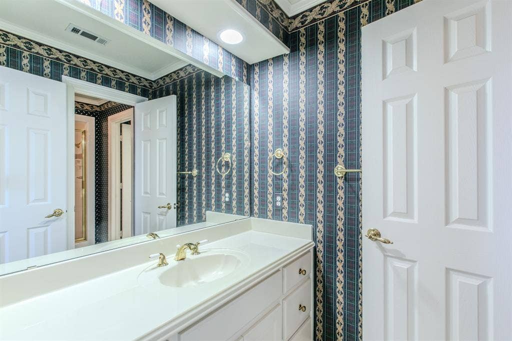 806 Forest Oaks Circle, Woodway, TX 76712 806 Forest Oaks Circle, Woodway, TX 76712