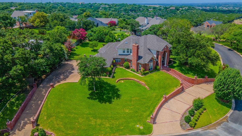 806 Forest Oaks Circle, Woodway, TX 76712 806 Forest Oaks Circle, Woodway, TX 76712