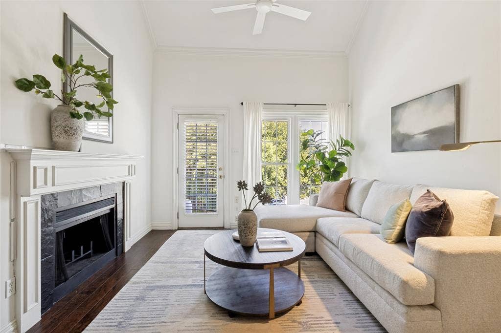 4034 Rawlins Street, #208, Dallas, TX 75219