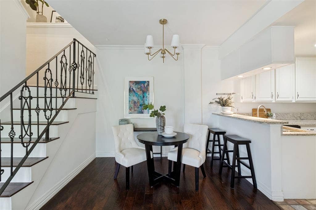 4034 Rawlins Street, #208, Dallas, TX 75219