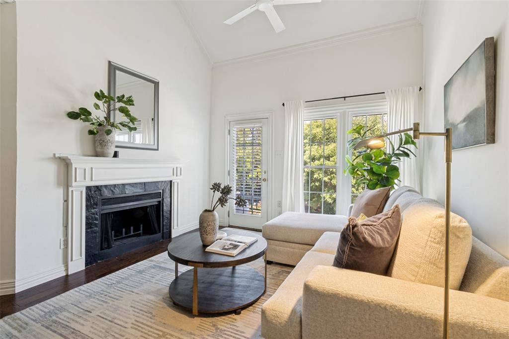 4034 Rawlins Street, #208, Dallas, TX 75219