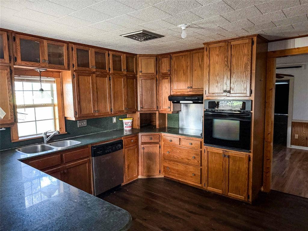 14940 Cathy Creek Road, Holland, TX 76534 14940 Cathy Creek Road, Holland, TX 76534