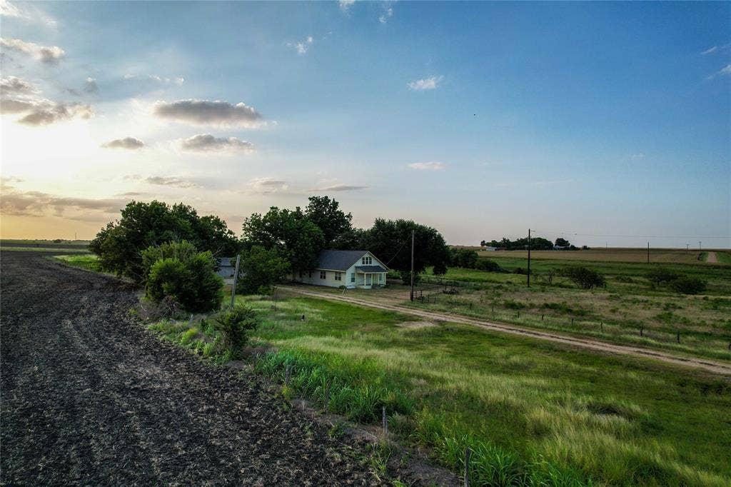 14940 Cathy Creek Road, Holland, TX 76534 14940 Cathy Creek Road, Holland, TX 76534
