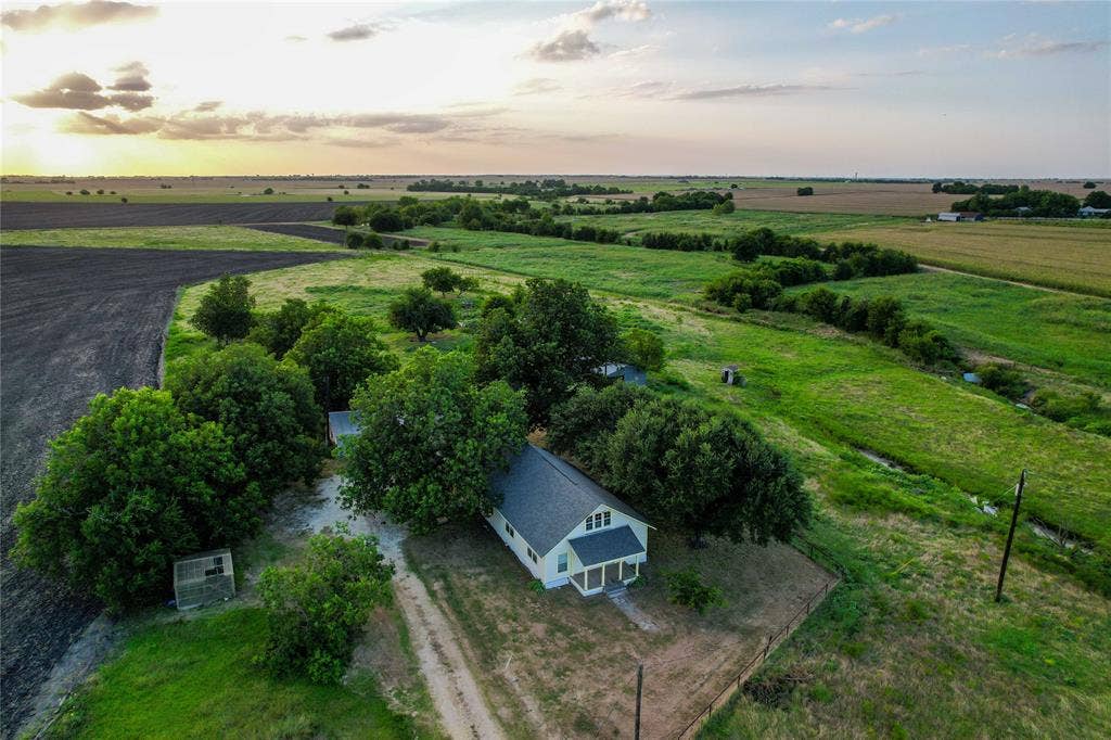 14940 Cathy Creek Road, Holland, TX 76534 14940 Cathy Creek Road, Holland, TX 76534