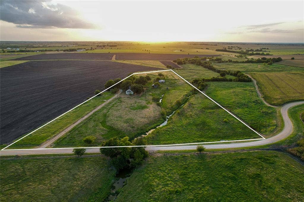 14940 Cathy Creek Road, Holland, TX 76534 14940 Cathy Creek Road, Holland, TX 76534