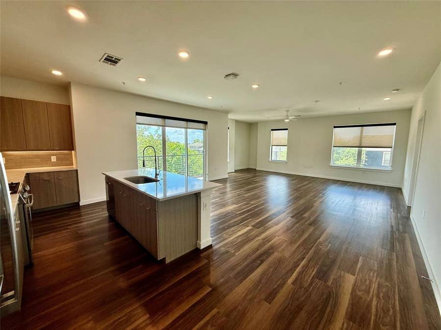 Property photo for 7450 Coronado Avenue, #301, Dallas, TX