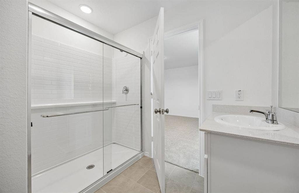 *Floorplan representation, not actual home - Owner's private bath