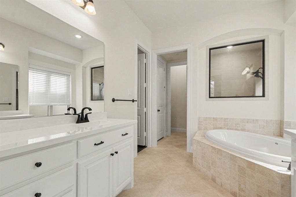 Primary Bath w His & Her Vanities