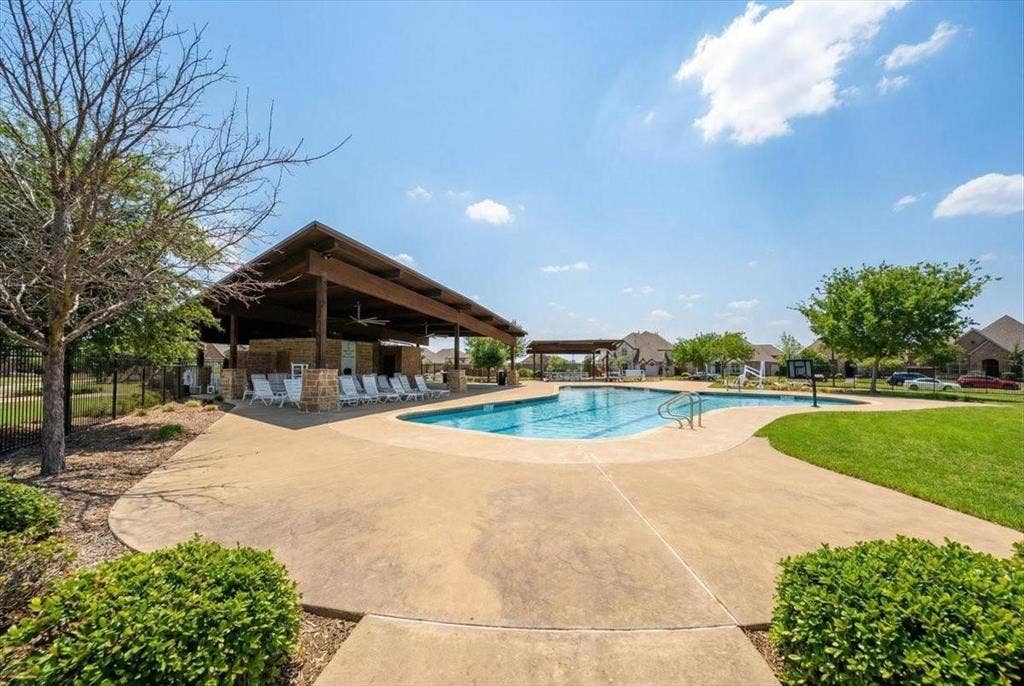 Prairie View Community Pool & Recreational Space