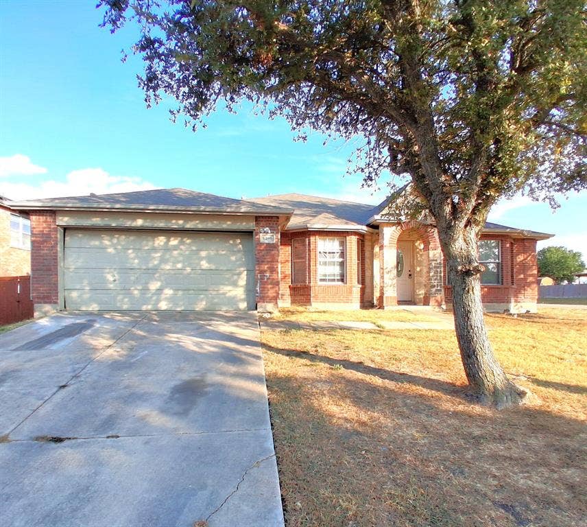 Property photo for 1200 Hampton Drive, Forney, TX