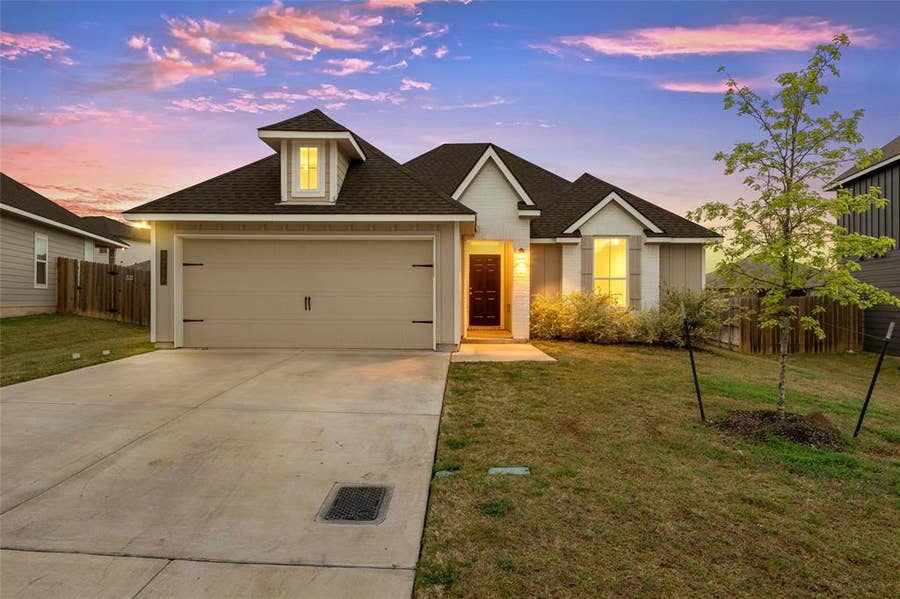Property photo for 3208 Dotavio Road, Waco, TX