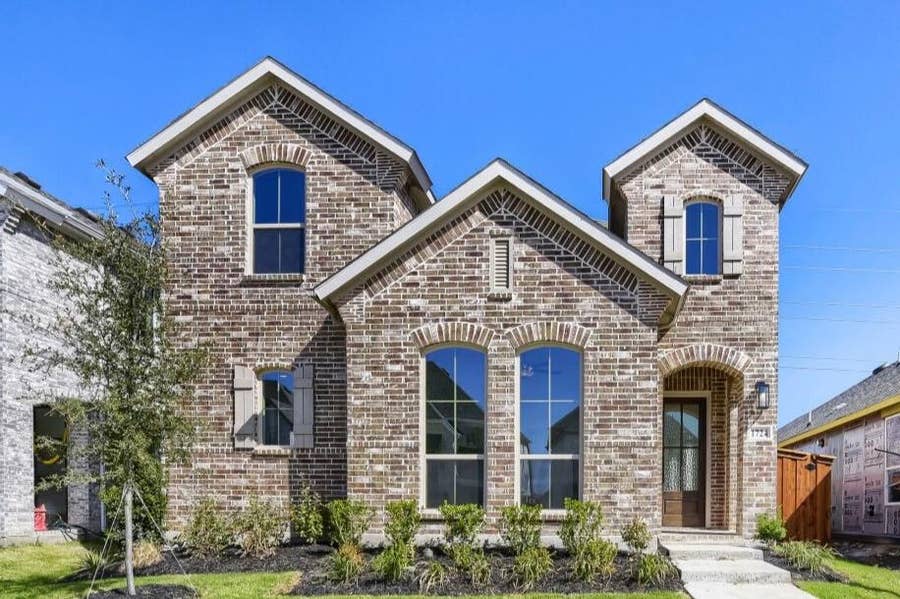 Property photo for 1724 Truro Lane, Fort Worth, TX