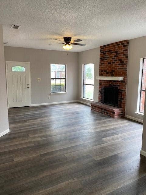 805 Melville Drive, Arlington, TX 76015 805 Melville Drive, Arlington, TX 76015