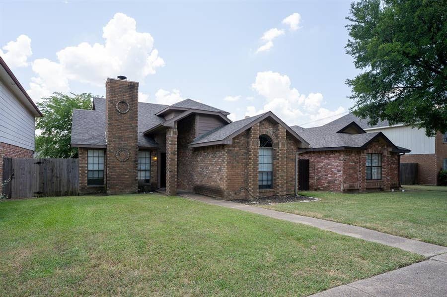 Property photo for 2140 Norcross Drive, Mesquite, TX