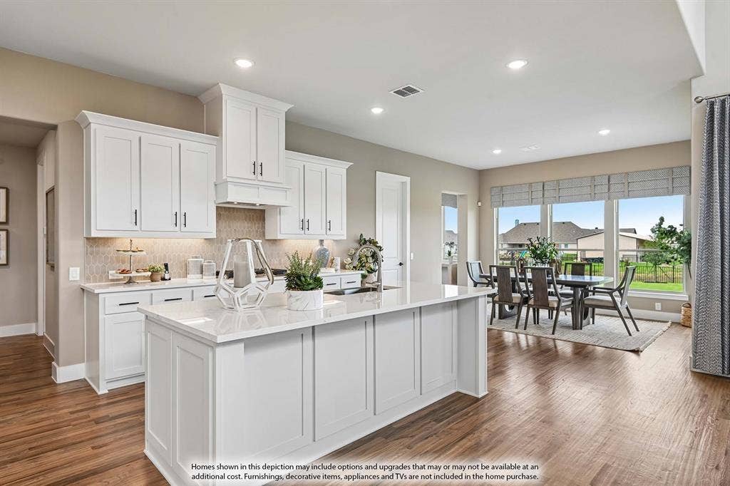 2402 Lakeside Drive, Mansfield, TX 76084