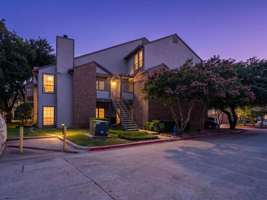Property photo for 4067 Beltway Drive, #140, Addison, TX