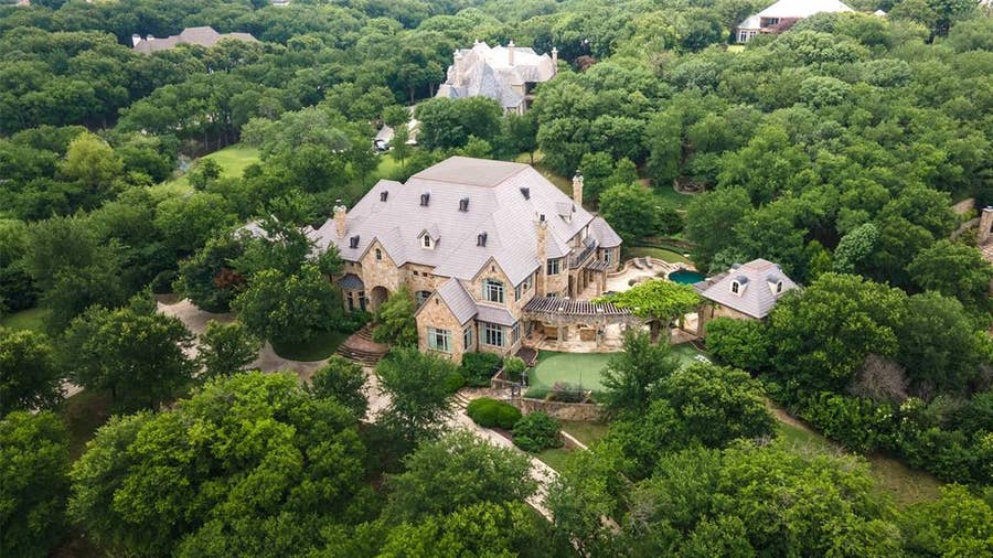 Property photo for 6901 Sanctuary Lane, Fort Worth, TX