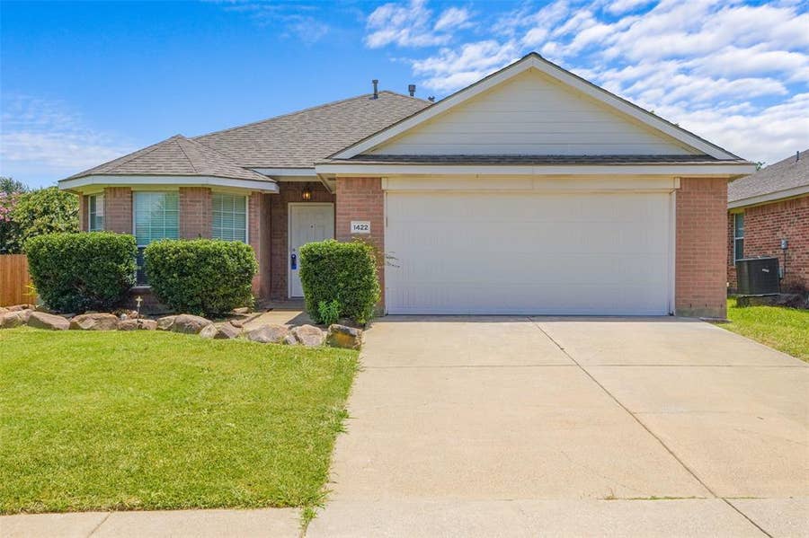 Property photo for 1422 Fairfield Drive, Forney, TX