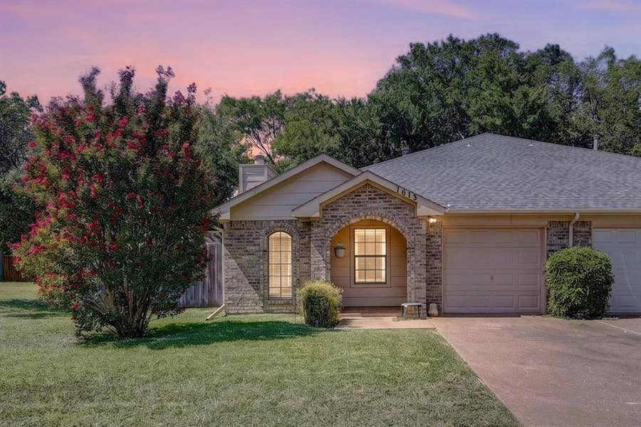 Property photo for 1613 19th Street, Plano, TX