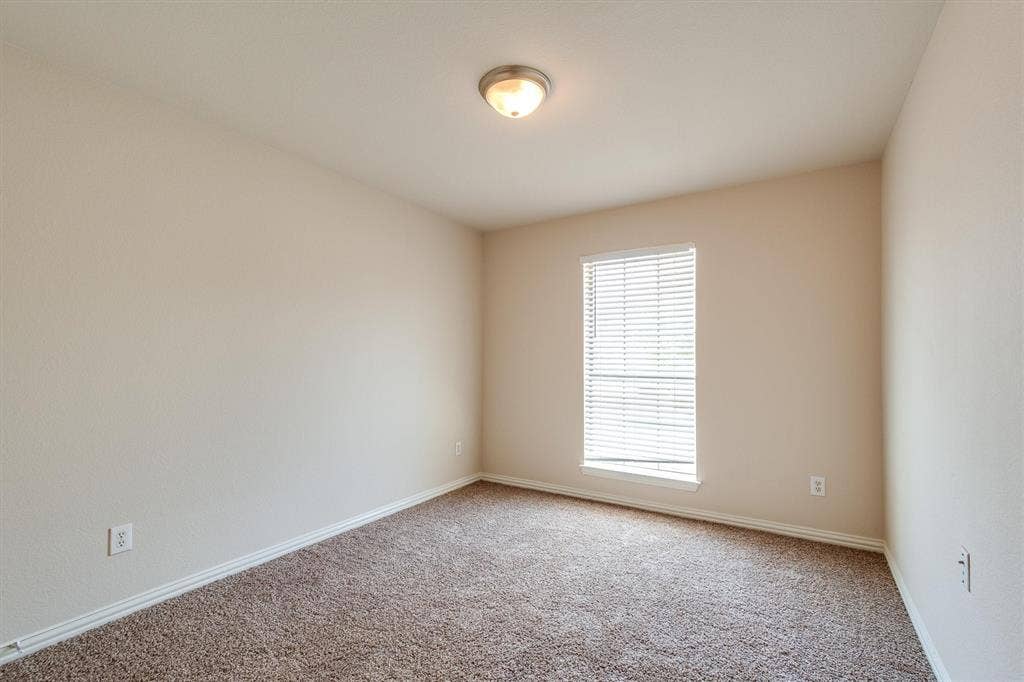 121 Cliff Heights Circle, Dallas, TX 75241 121 Cliff Heights Circle, Dallas, TX 75241