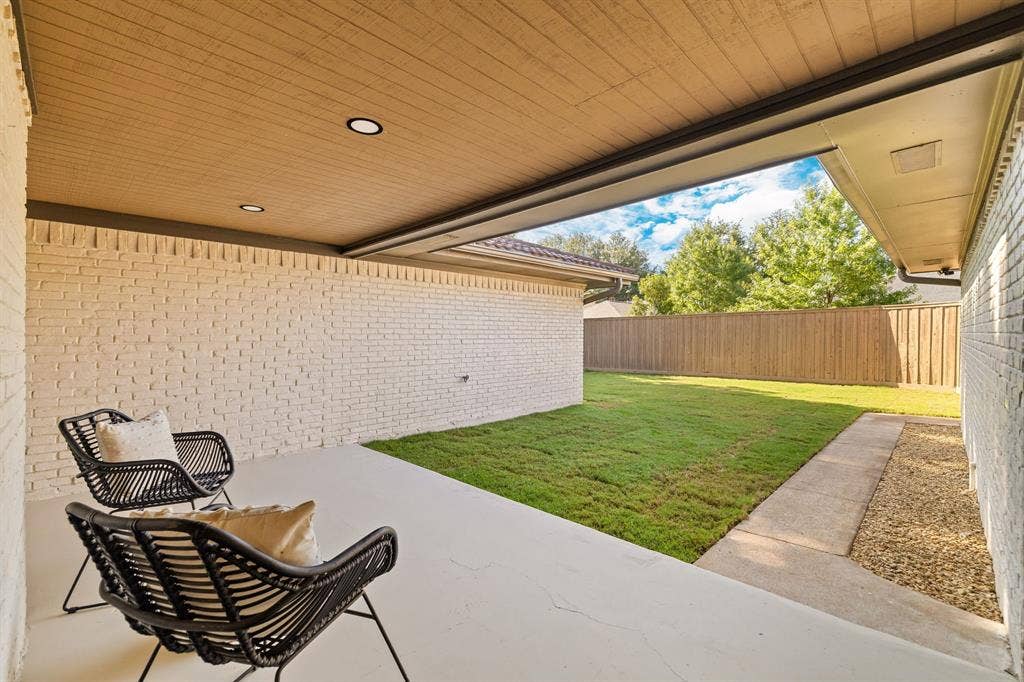 6812 Sedgwick Drive, Dallas, TX 75231 6812 Sedgwick Drive, Dallas, TX 75231