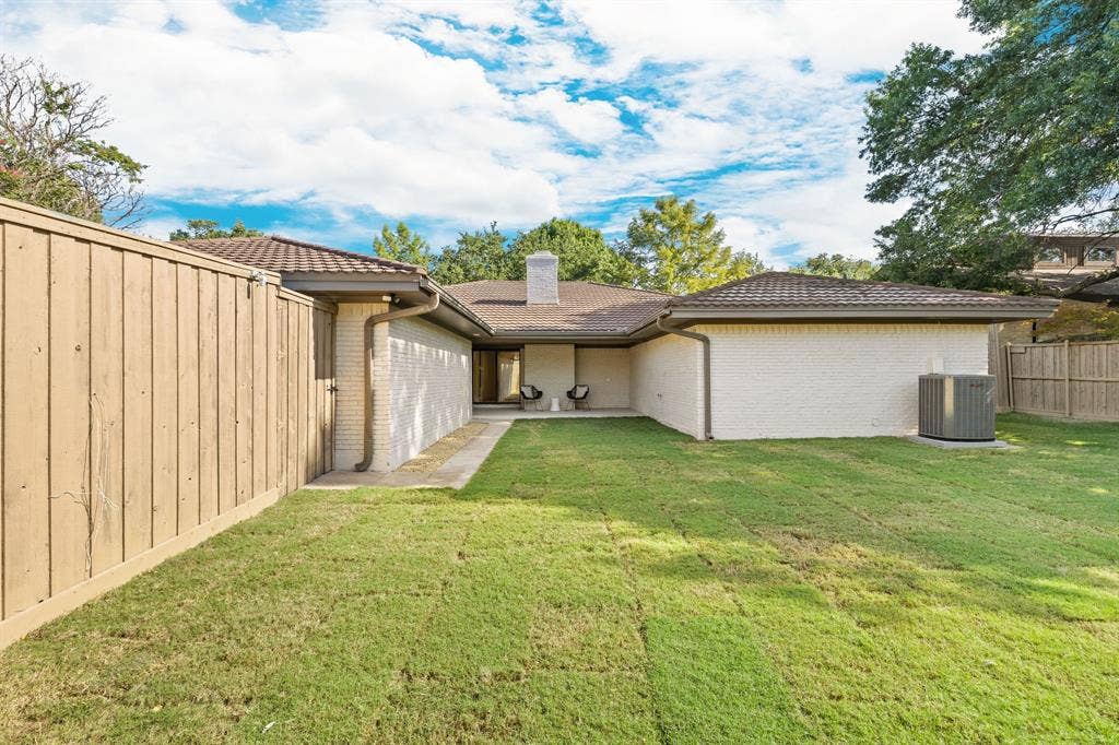 6812 Sedgwick Drive, Dallas, TX 75231 6812 Sedgwick Drive, Dallas, TX 75231