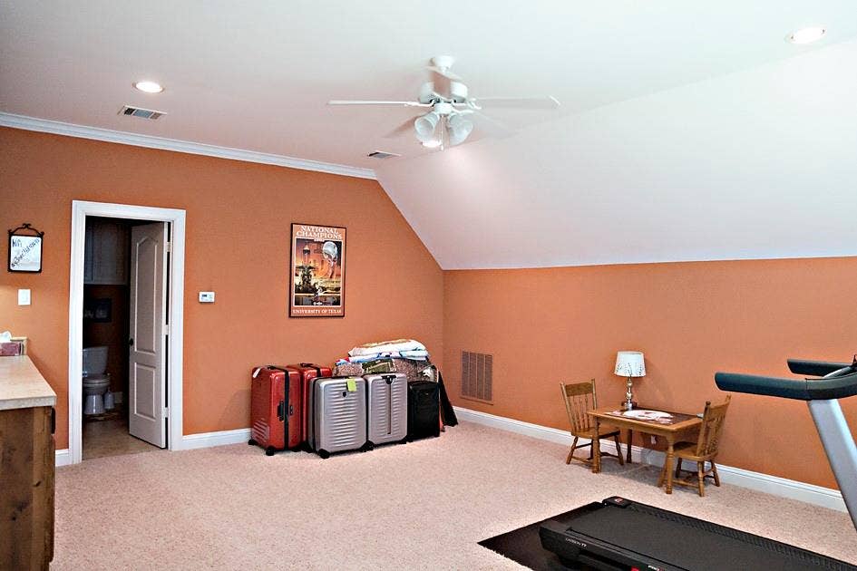 4700 Stonebridge Lane, Athens, TX 75751 Upstairs-Guest Bedroom 3