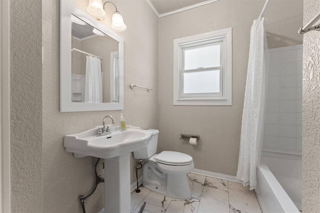 1501 N 5th Street, Temple, TX 76501 1501 N 5th Street, Temple, TX 76501
