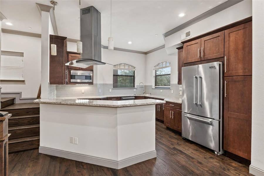 Property photo for 3142 Ross Avenue, #7, Dallas, TX