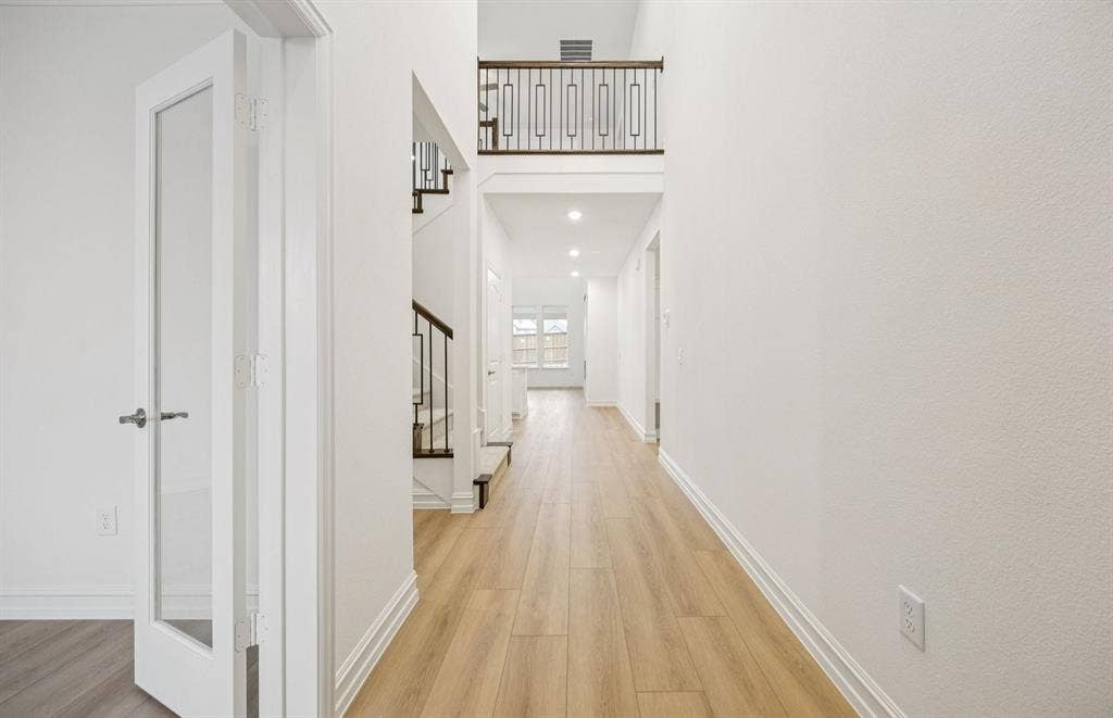 6733 Coffee Mill Court, McKinney, TX 75071 *Floorplan representation, not actual home - Welcoming entry into home