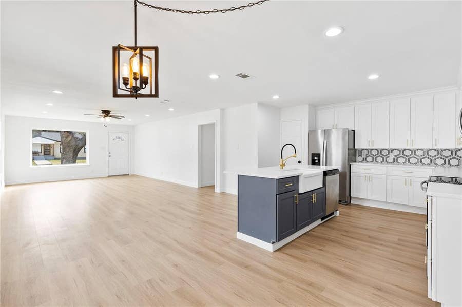 Property photo for 3309 Tennessee Avenue, Dallas, TX