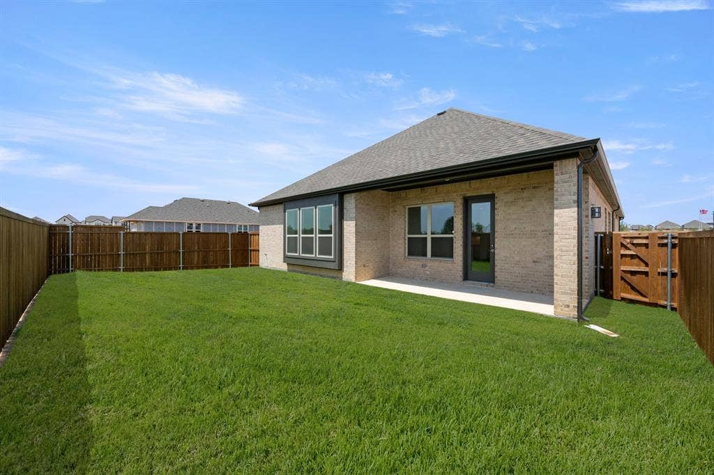 2662 Hot Springs Drive, Corinth, TX 76210 2662 Hot Springs Drive, Corinth, TX 76210