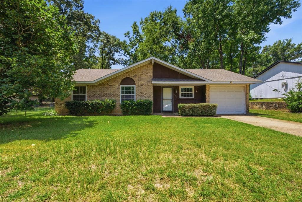 2307 Pinkerton, Tyler, TX 75701 2307 Pinkerton, Tyler, TX 75701