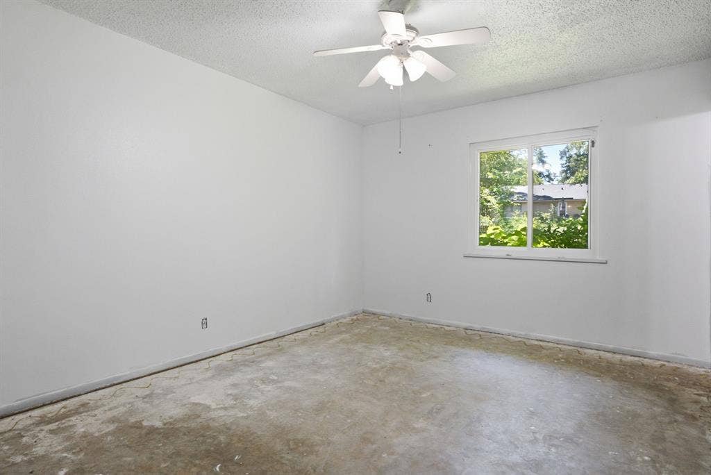 2307 Pinkerton, Tyler, TX 75701 2307 Pinkerton, Tyler, TX 75701