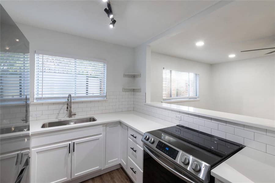 Property photo for 5921 Gaston Avenue, #B, Dallas, TX
