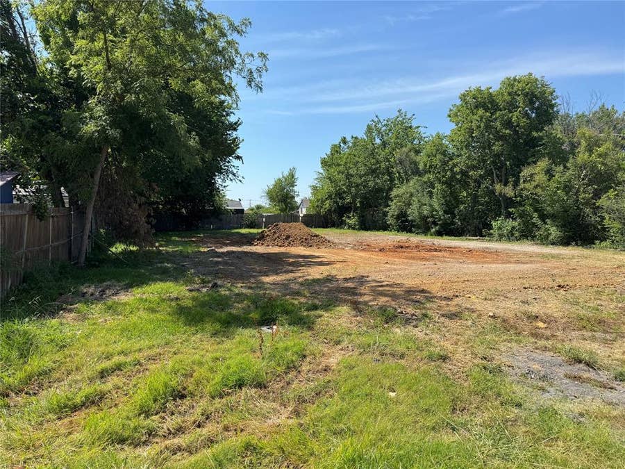 Property photo for 308 Oak Street, Forney, TX