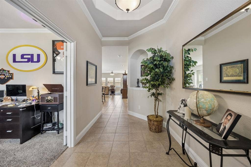 333 Pecos Drive, Crandall, TX 75114