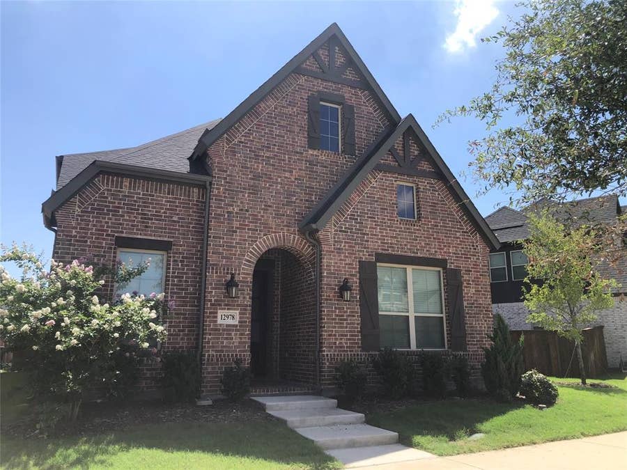 Property photo for 12978 Wimbledon Way, Farmers Branch, TX