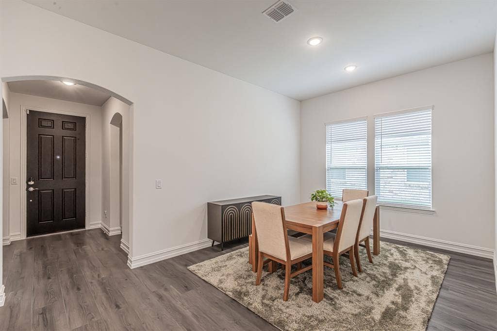 4313 Knight Street, Midlothian, TX 76065 4313 Knight Street, Midlothian, TX 76065