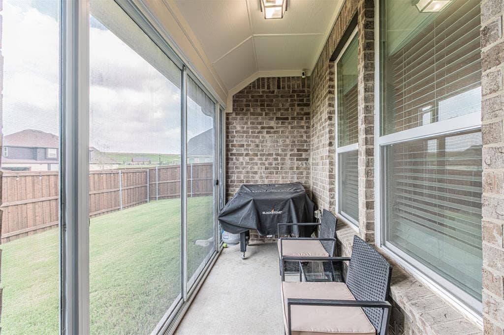 4313 Knight Street, Midlothian, TX 76065 4313 Knight Street, Midlothian, TX 76065