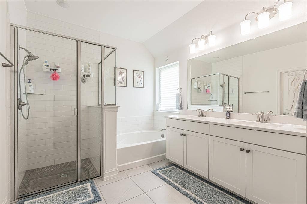 4313 Knight Street, Midlothian, TX 76065 4313 Knight Street, Midlothian, TX 76065