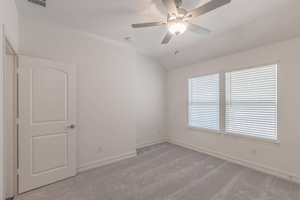 4313 Knight Street, Midlothian, TX 76065 4313 Knight Street, Midlothian, TX 76065