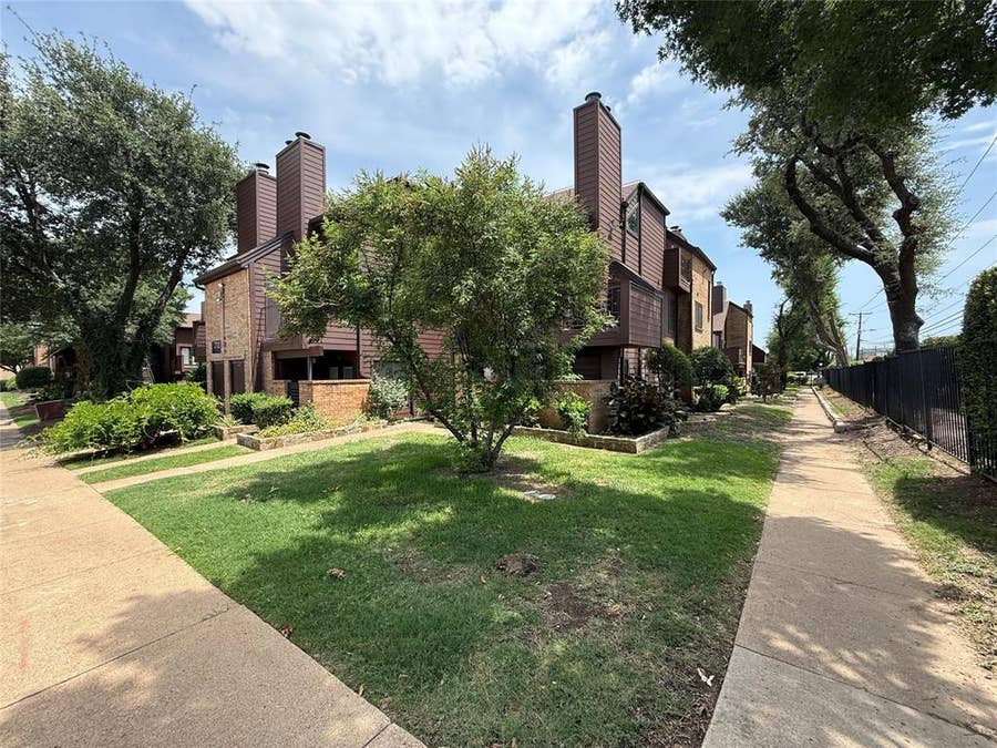 Property photo for 1700 Baird Farm Circle, #1306, Arlington, TX