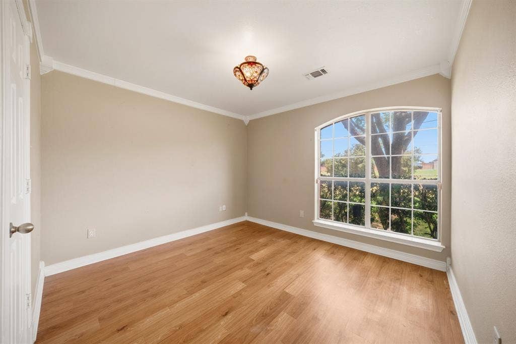 4016 Ovilla Road, Waxahachie, TX 75167 4016 Ovilla Road, Waxahachie, TX 75167