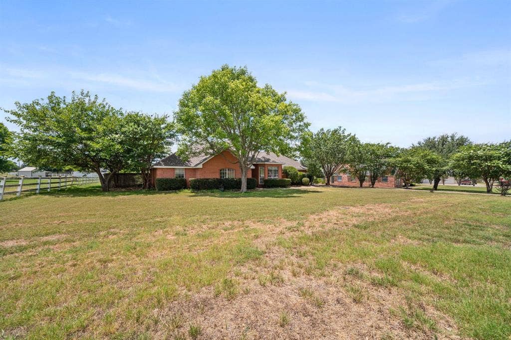 4016 Ovilla Road, Waxahachie, TX 75167 4016 Ovilla Road, Waxahachie, TX 75167