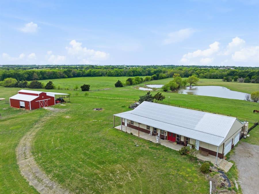Property photo for 4400 Blue Ridge Farms Road, Blue Ridge, TX