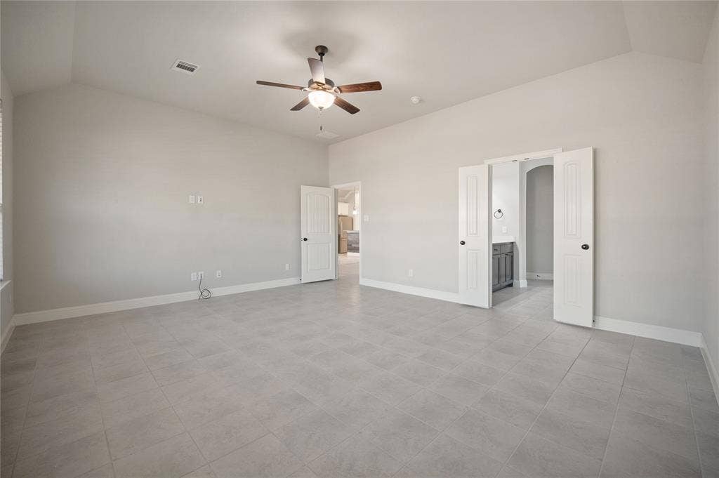 231 Carson Drive, Waxahachie, TX 75167 Double door entry into the en suite master bathroom